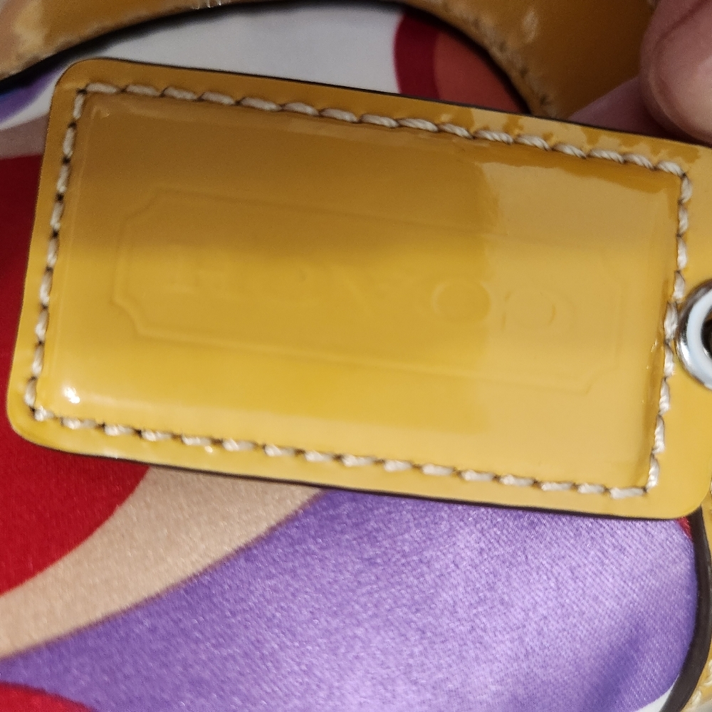 Coach purse 👛 - Picture 3 of 3
